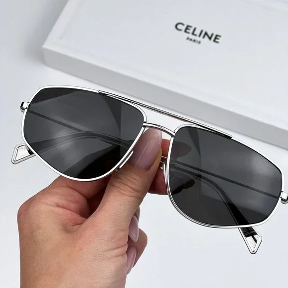 Celine CL40083U 16A Sunglasses Palladium Smoke Pilot Unisex CL 40083U - Picture 1 of 14